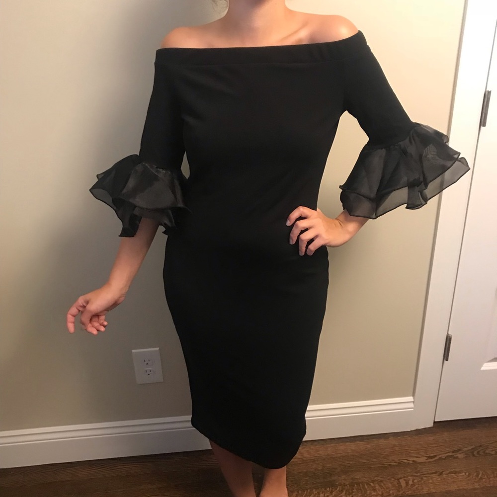 Holiday party Black bodycon dress